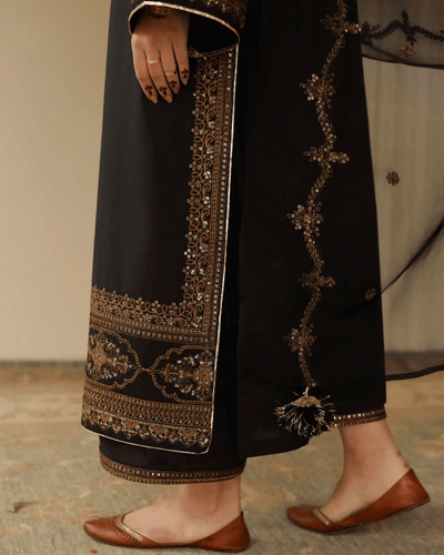 Royal Black Attire – 3-Piece Stitched Lawn Suit