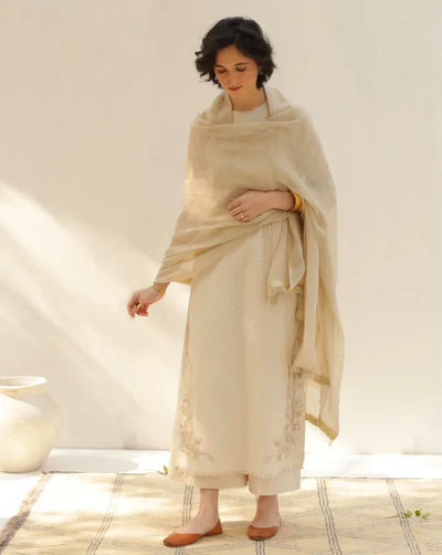 Beige Whisper