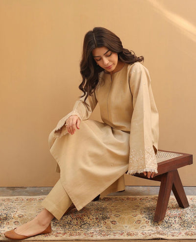 Beige Blossom
